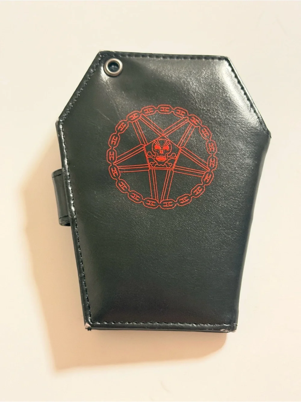 Elvira Mistress of the Dark coffin shaped fold wallet, faux leather 5.6